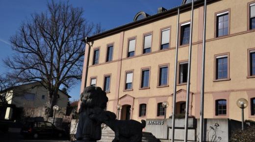 Rathaus Hettstadt